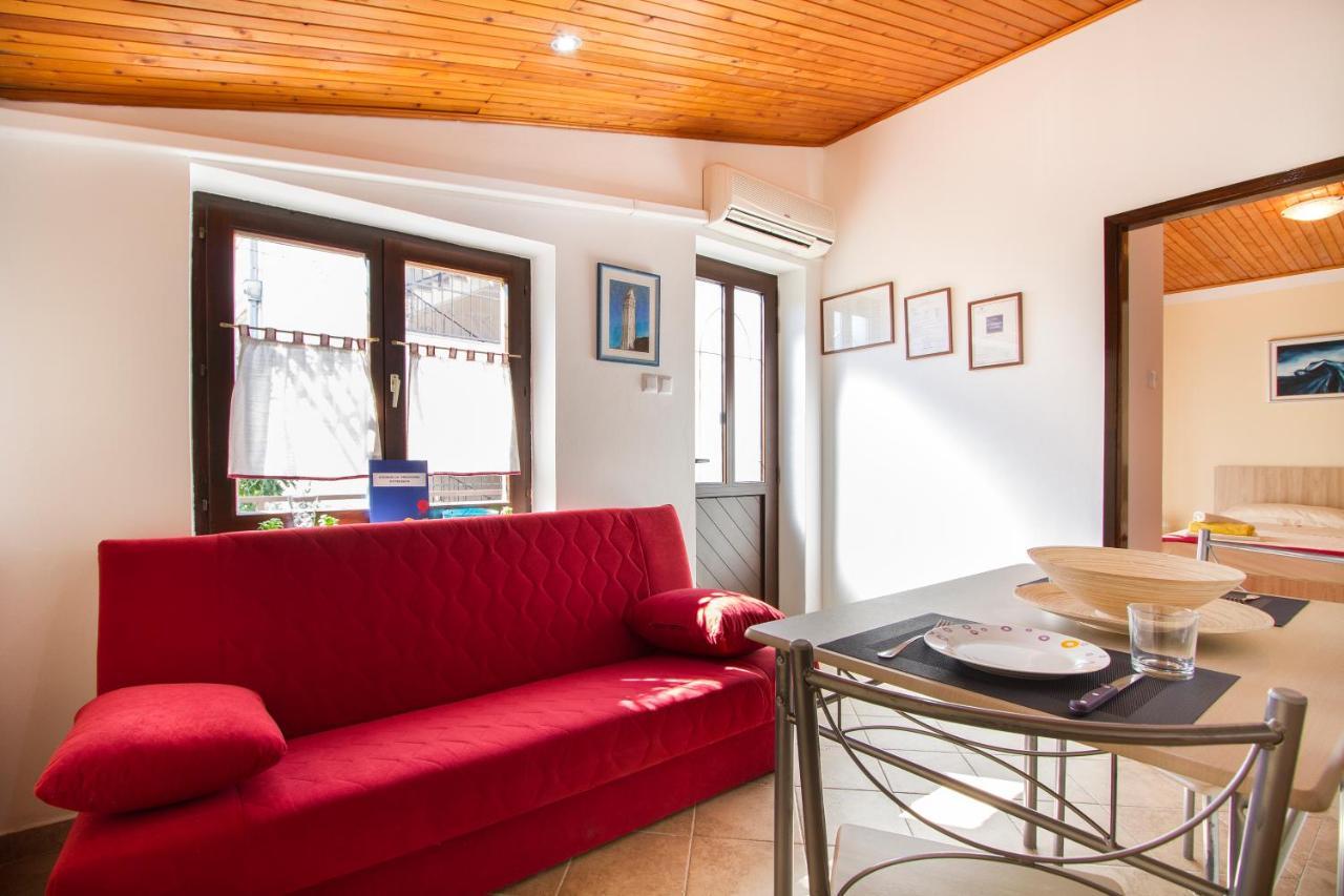 Weis Apartments Rovinj Buitenkant foto