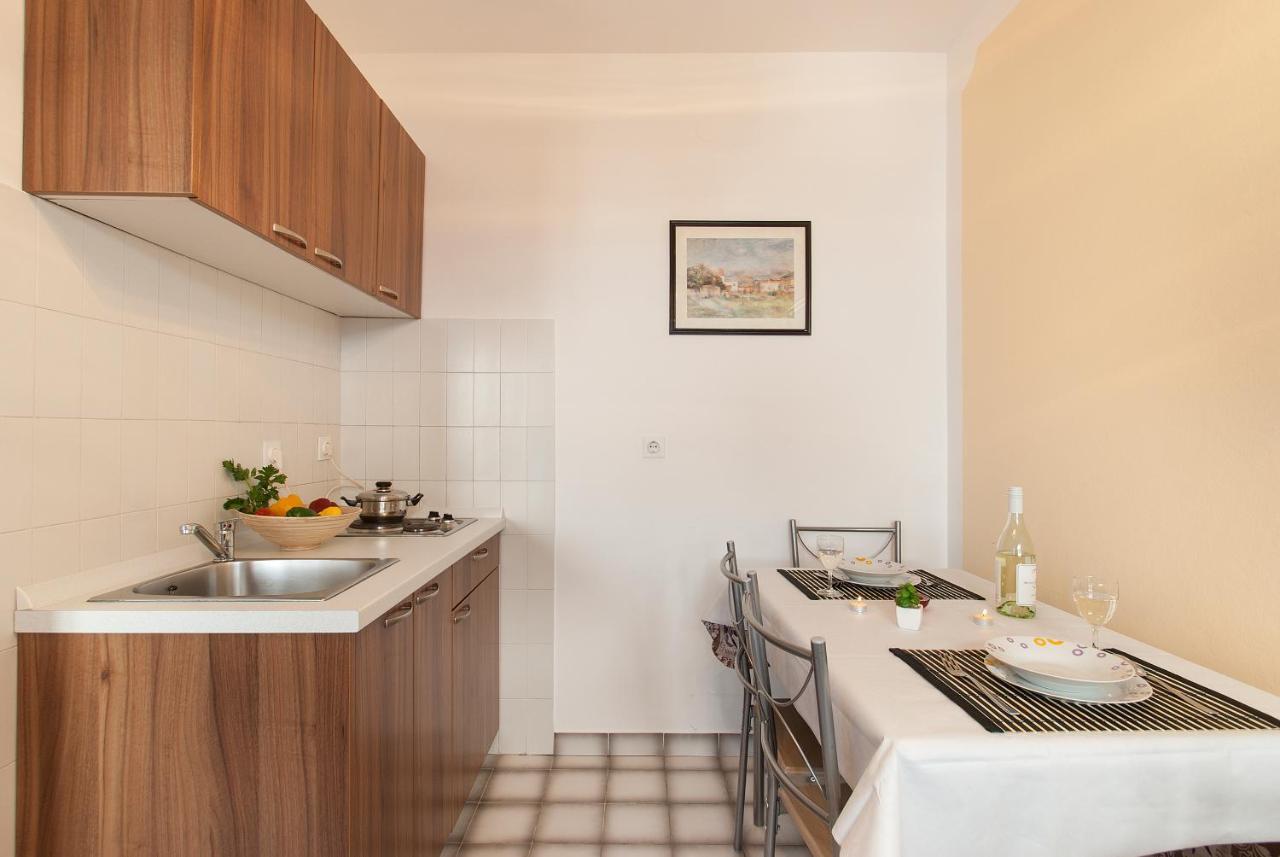 Weis Apartments Rovinj Kamer foto